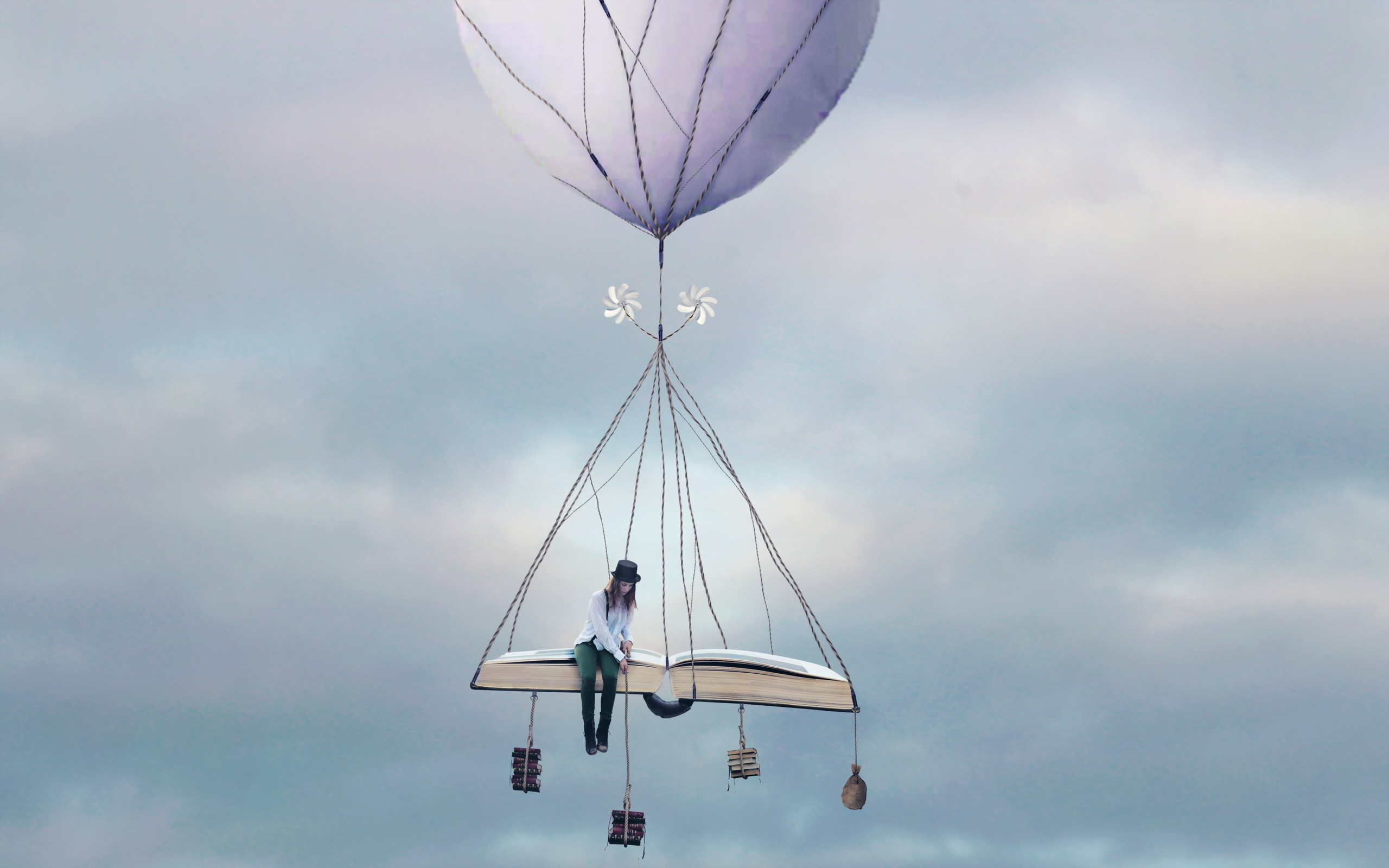 Лети навстречу мечте и против ветров. Улетающий воздушный шар. Улетаю на воздушном шаре. Человек на воздушном шаре. Полет на воздушных шарах креатив.